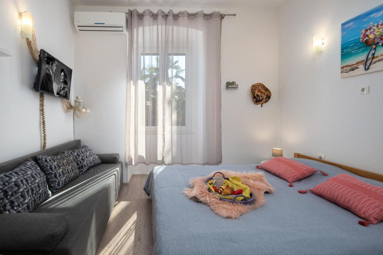 Naval Studio Apartment Рийека Екстериор снимка