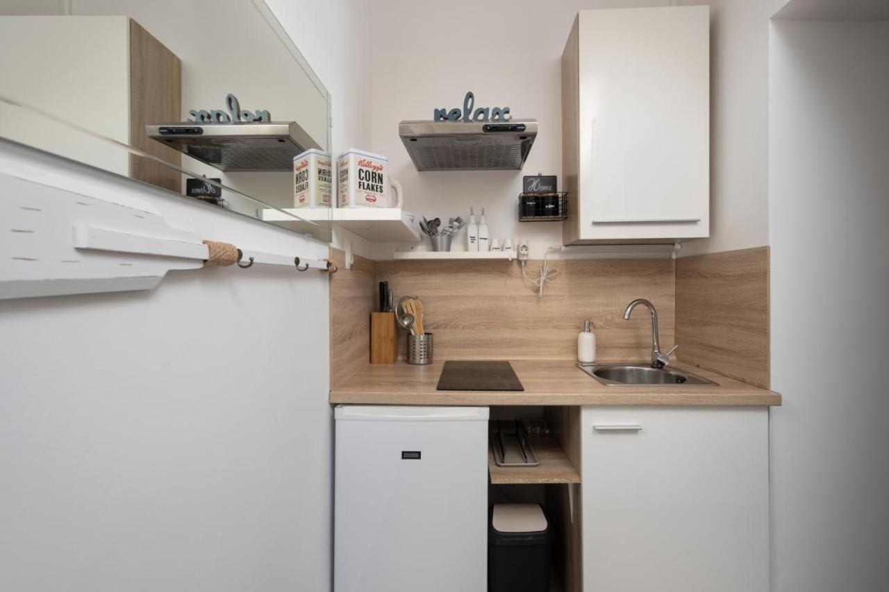 Naval Studio Apartment Рийека Екстериор снимка