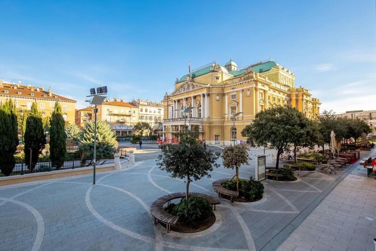 Naval Studio With Garden Рийека Екстериор снимка